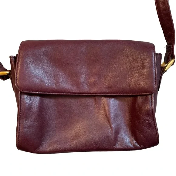 SOLD! Etienne Aigner Genuine Leather Small Crossbody Bag Foldover Burgundy Red - Picture 2 of 12